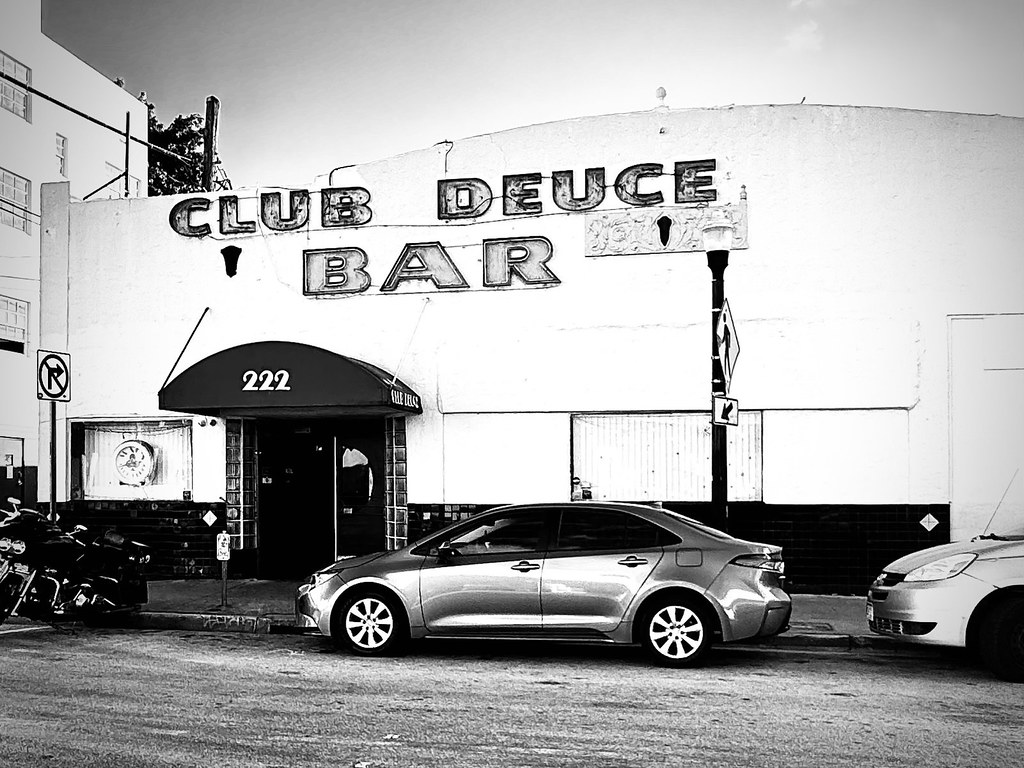 Miami’s best dive bar, photographed by Jeff Sallot